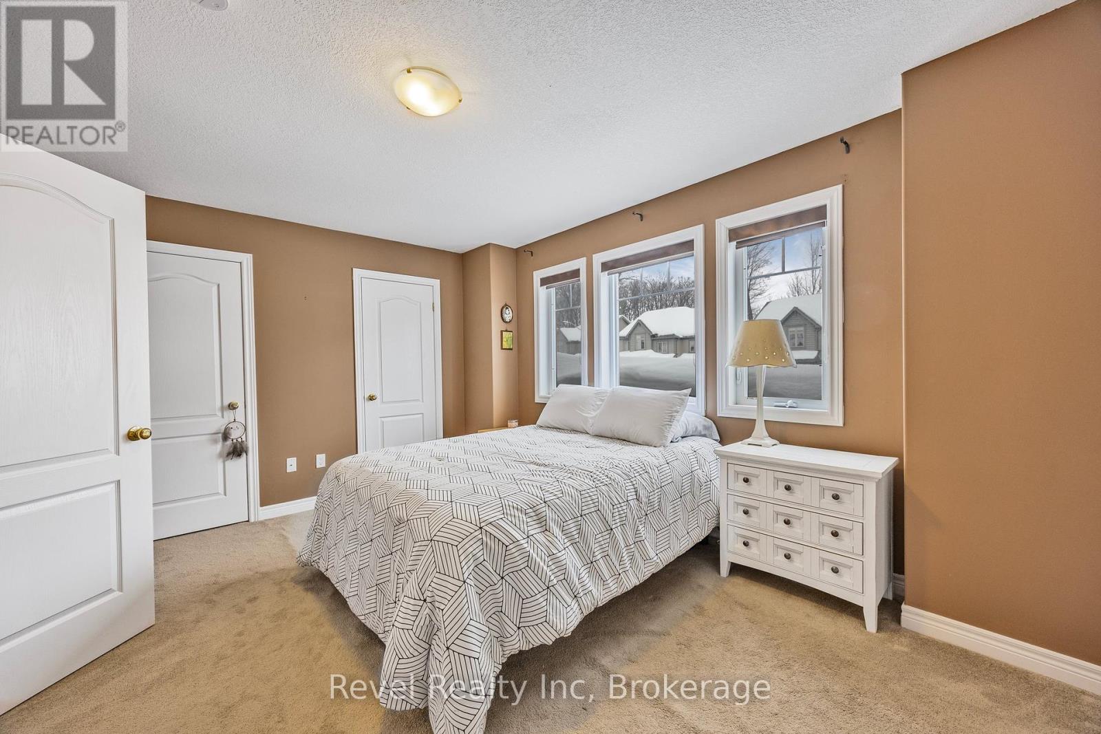 1041 Cook Drive, Midland, Ontario  L4R 0E4 - Photo 14 - S12006244