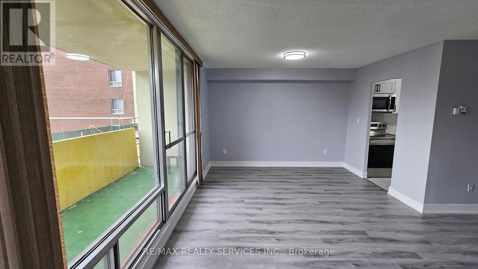 207 - 1 Massey Square, Toronto, Ontario  M4C 5L4 - Photo 24 - E12006270