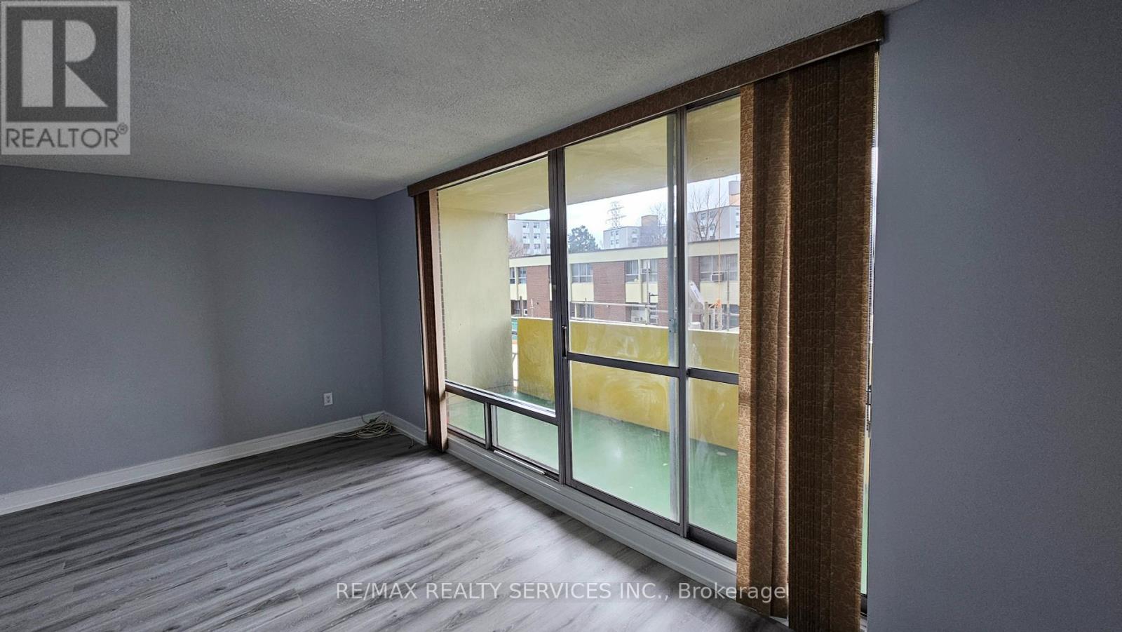 207 - 1 Massey Square, Toronto, Ontario  M4C 5L4 - Photo 26 - E12006270