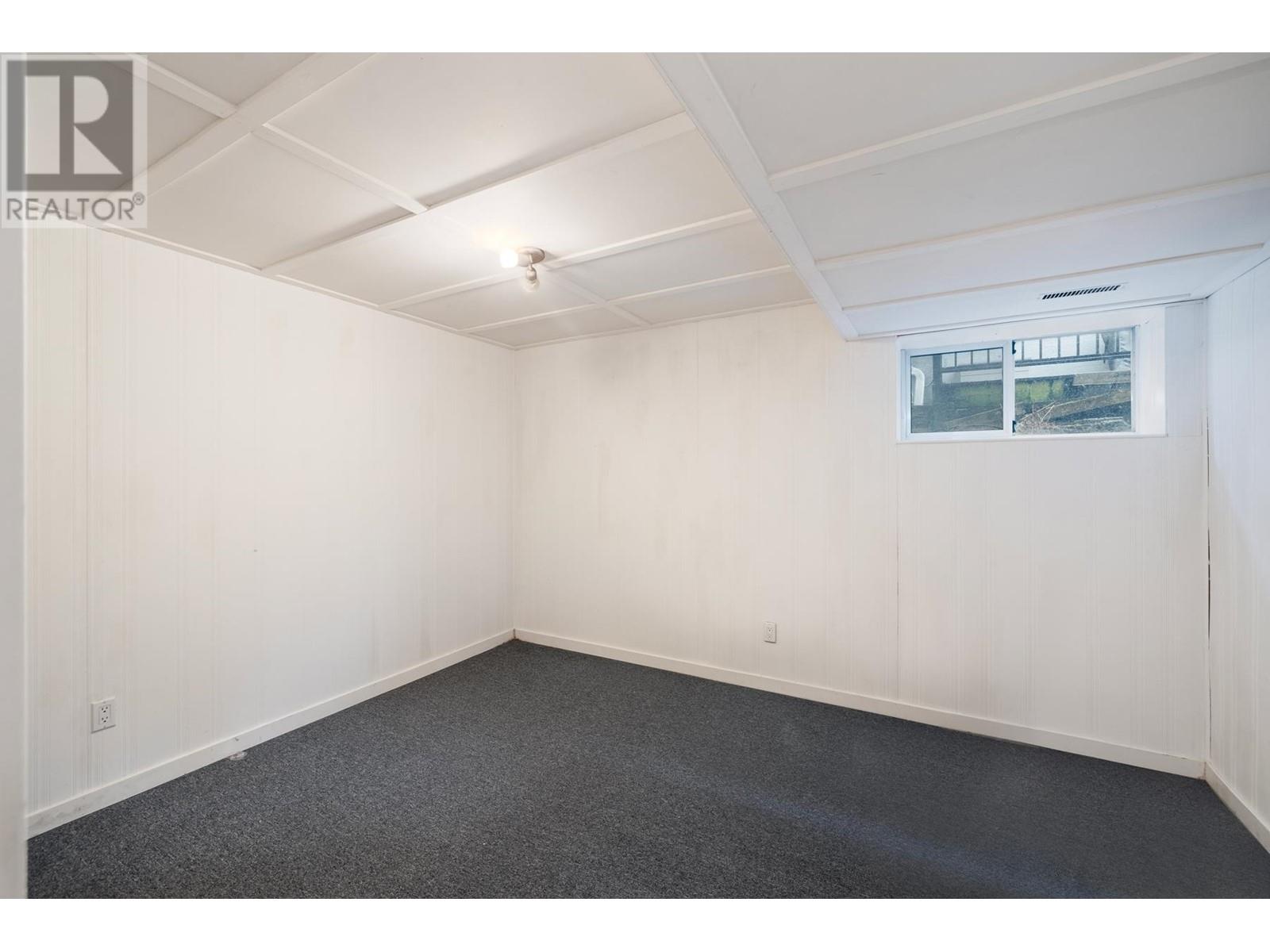 1008 Caledonia Avenue, North Vancouver, British Columbia  V7G 1T3 - Photo 38 - R2974480