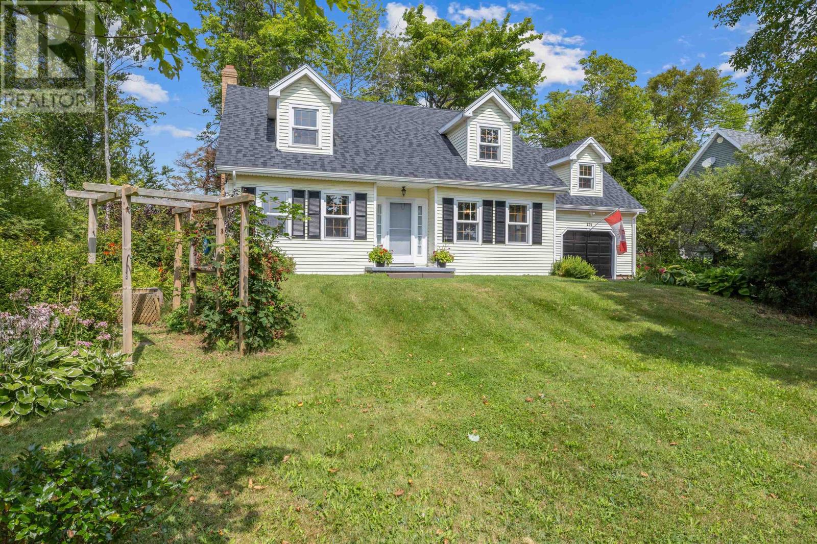 231 Ferry Road, Cornwall, Prince Edward Island  C0A 1H4 - Photo 45 - 202504377