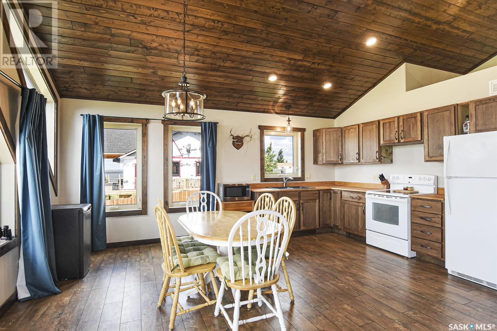 132 Marine Drive, Last Mountain Lake East Side, Saskatchewan  S0G 4L0 - Photo 6 - SK998241