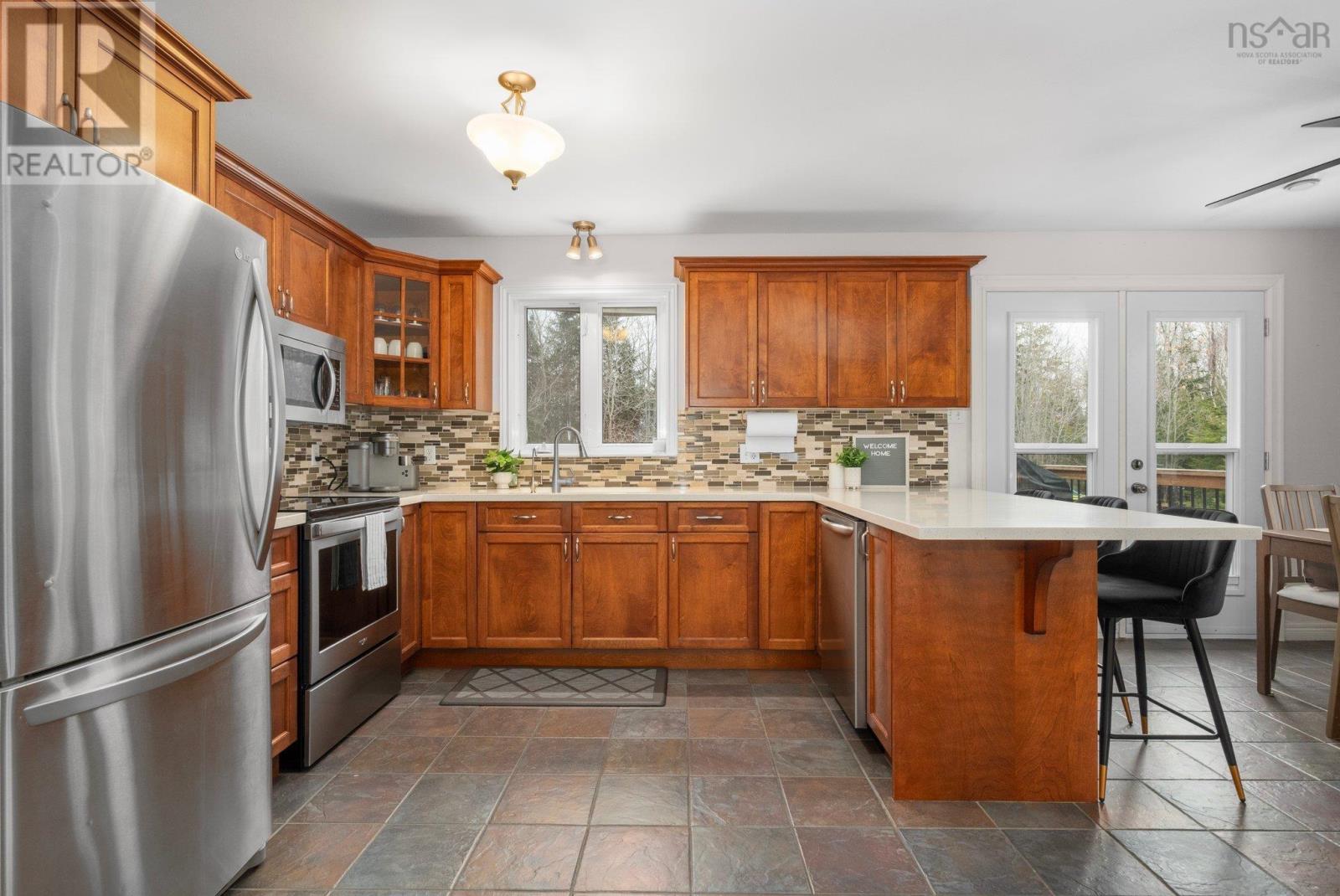 98 Whitney Maurice Drive, Enfield, Nova Scotia  B2T 1A8 - Photo 8 - 202504375