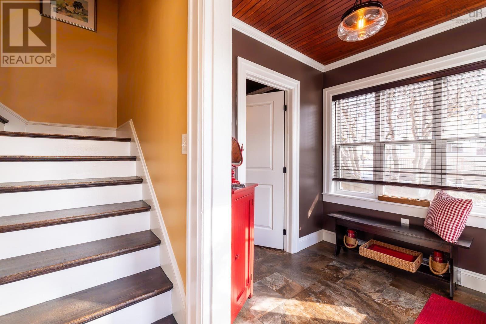 11 Oakdene Terrace, Kentville, Nova Scotia  B4N 1E6 - Photo 8 - 202500606