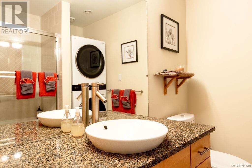 202 1917 Peninsula Rd, Ucluelet, British Columbia  V0R 3A0 - Photo 15 - 991140