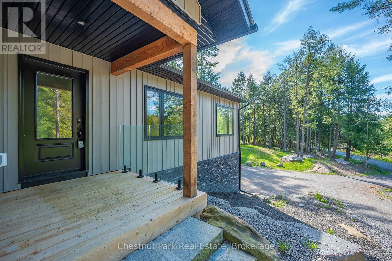 1010 Leonard Lake 1 Road, Muskoka Lakes, Ontario  P1L 0M5 - Photo 31 - X12006416