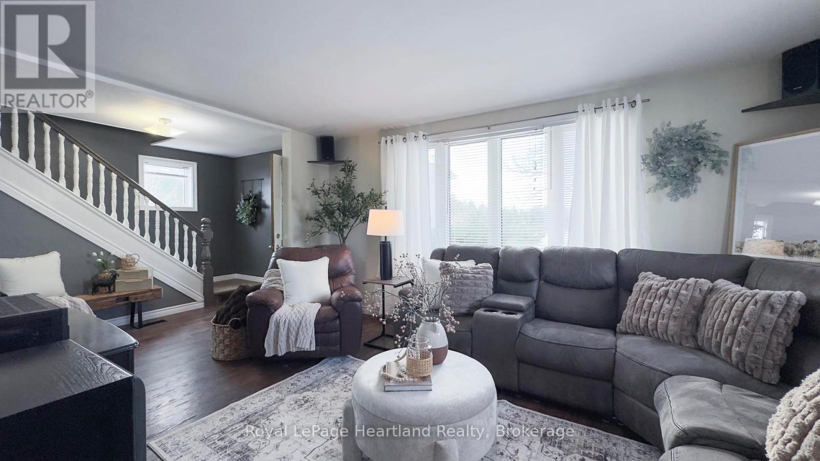 82128 Loyal Line, Ashfield-Colborne-Wawanosh, Ontario  N7A 3Y3 - Photo 16 - X12006450