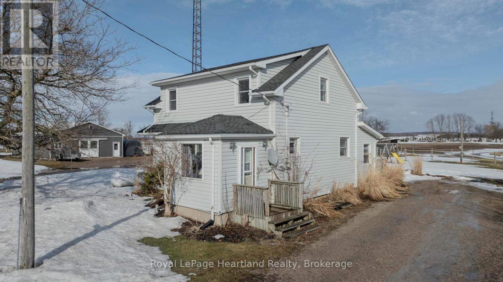 82128 Loyal Line, Ashfield-Colborne-Wawanosh, Ontario  N7A 3Y3 - Photo 2 - X12006450