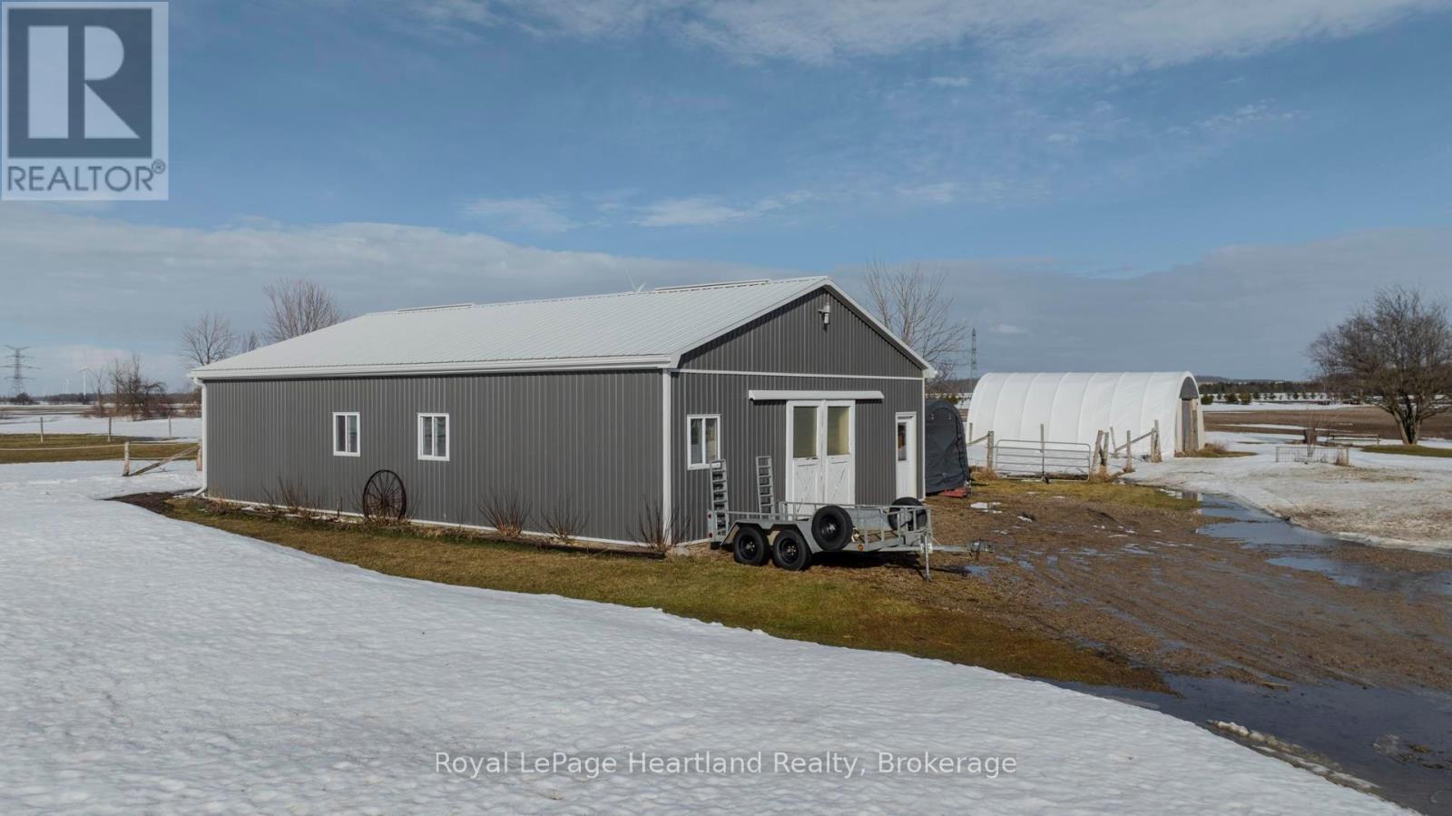 82128 Loyal Line, Ashfield-Colborne-Wawanosh, Ontario  N7A 3Y3 - Photo 3 - X12006450