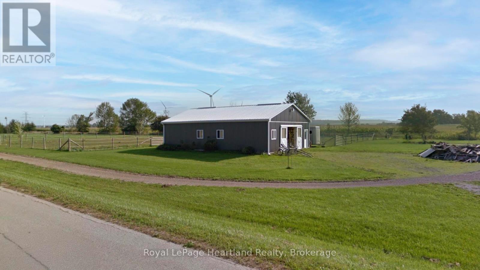 82128 Loyal Line, Ashfield-Colborne-Wawanosh, Ontario  N7A 3Y3 - Photo 48 - X12006450
