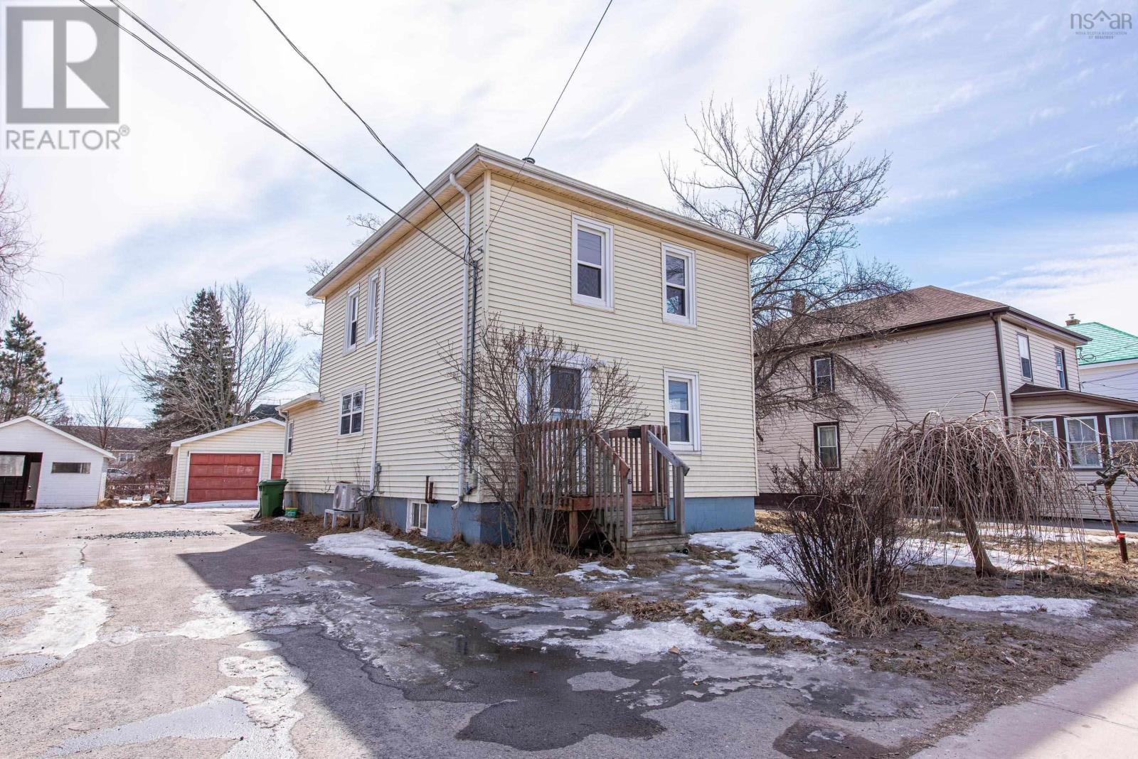 16 Pictou Road, bible hill, Nova Scotia