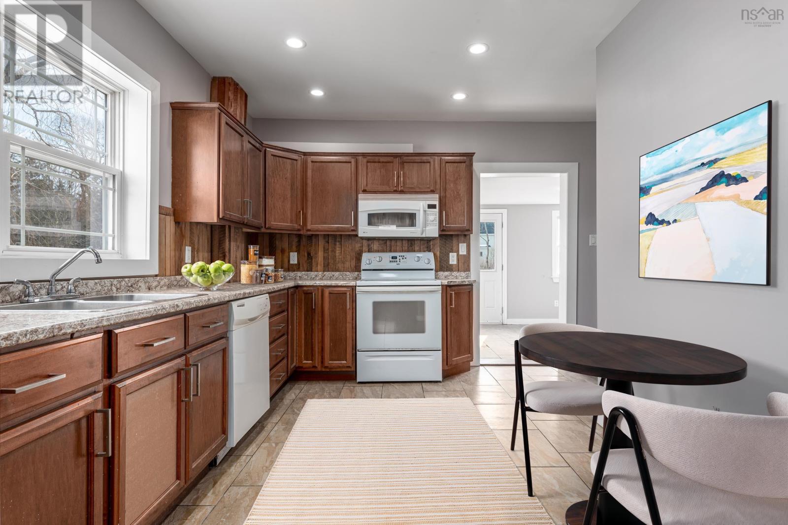 16 Pictou Road, Bible Hill, Nova Scotia  B2N 2R8 - Photo 7 - 202504382