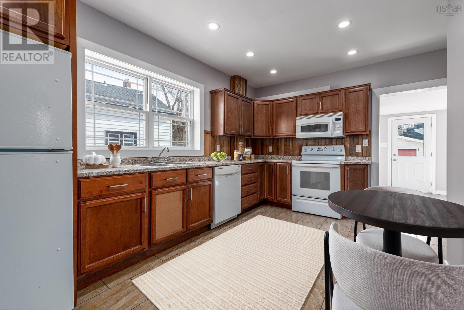 16 Pictou Road, Bible Hill, Nova Scotia  B2N 2R8 - Photo 8 - 202504382