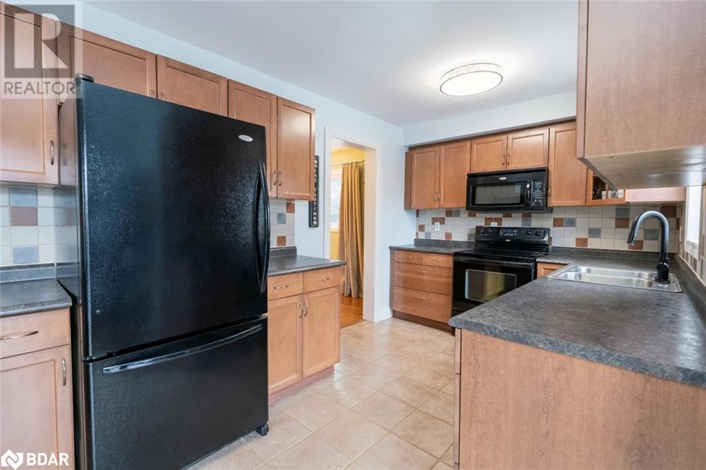 6 Mcdougall Drive, Barrie, Ontario  L4N 7J1 - Photo 8 - 40704435
