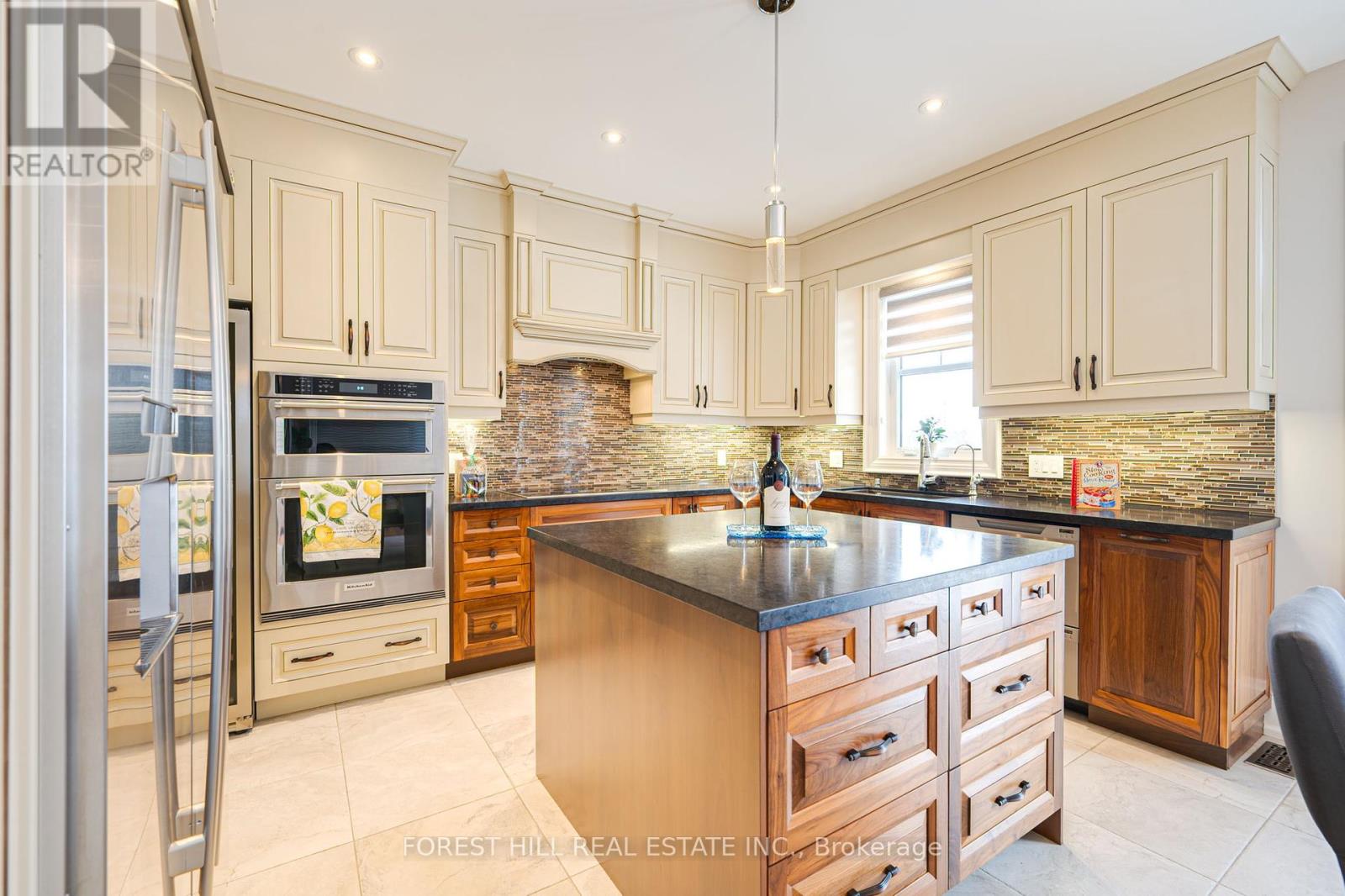 Property at 59 LEITH DRIVE image 5