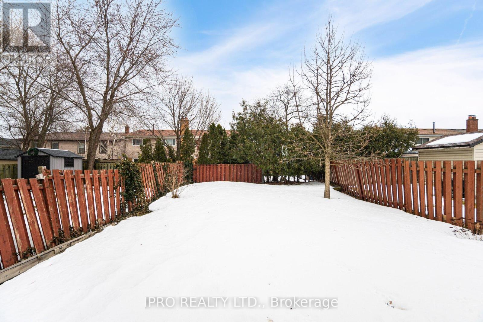 2666 Los Palmas Court, Mississauga, Ontario  L5N 2G7 - Photo 21 - W12006515