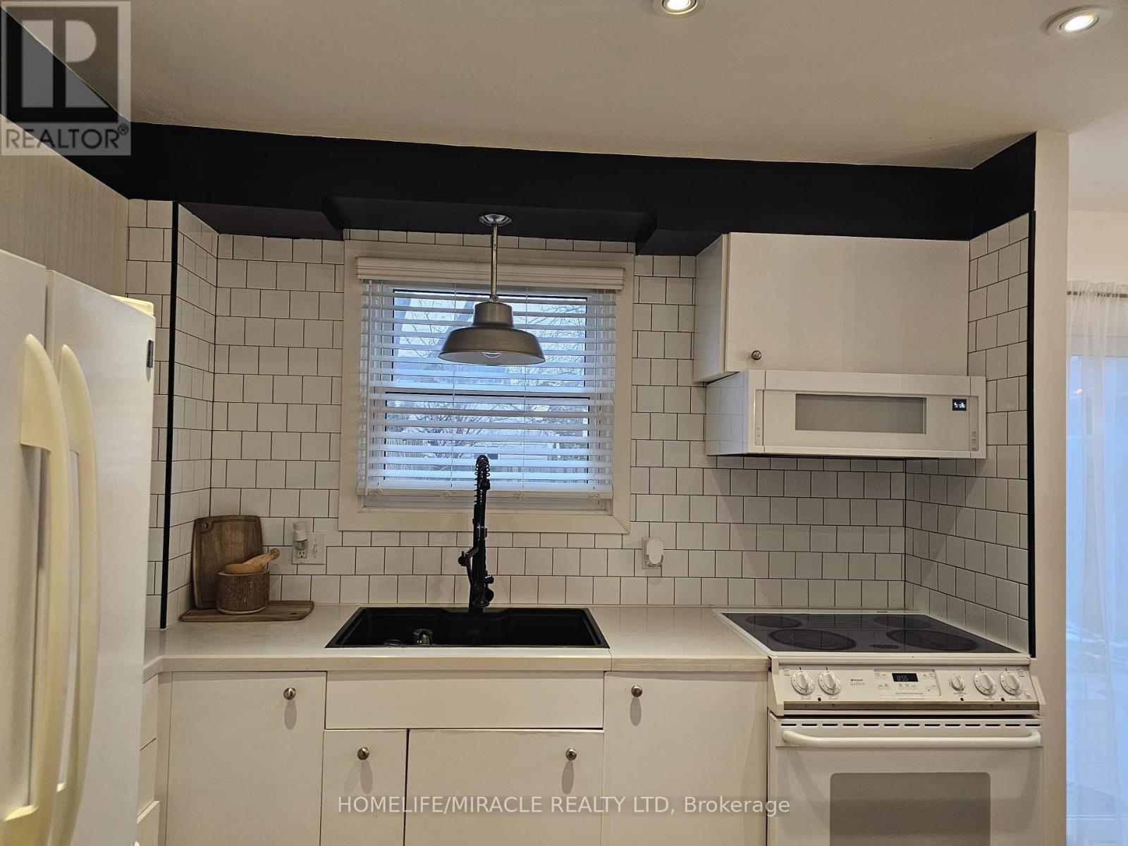 Property at 25 ARRAN DRIVE image 4