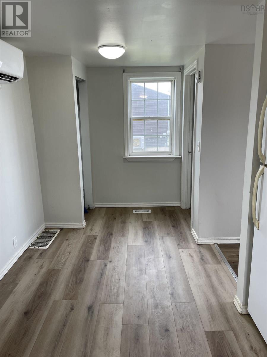 3132 Atlantic Avenue, New Waterford, Nova Scotia  B1H 2S1 - Photo 20 - 202504386