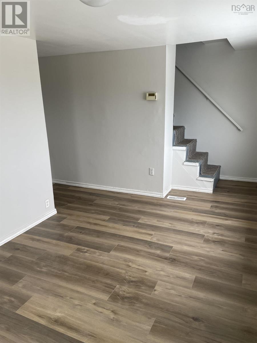 3132 Atlantic Avenue, New Waterford, Nova Scotia  B1H 2S1 - Photo 21 - 202504386