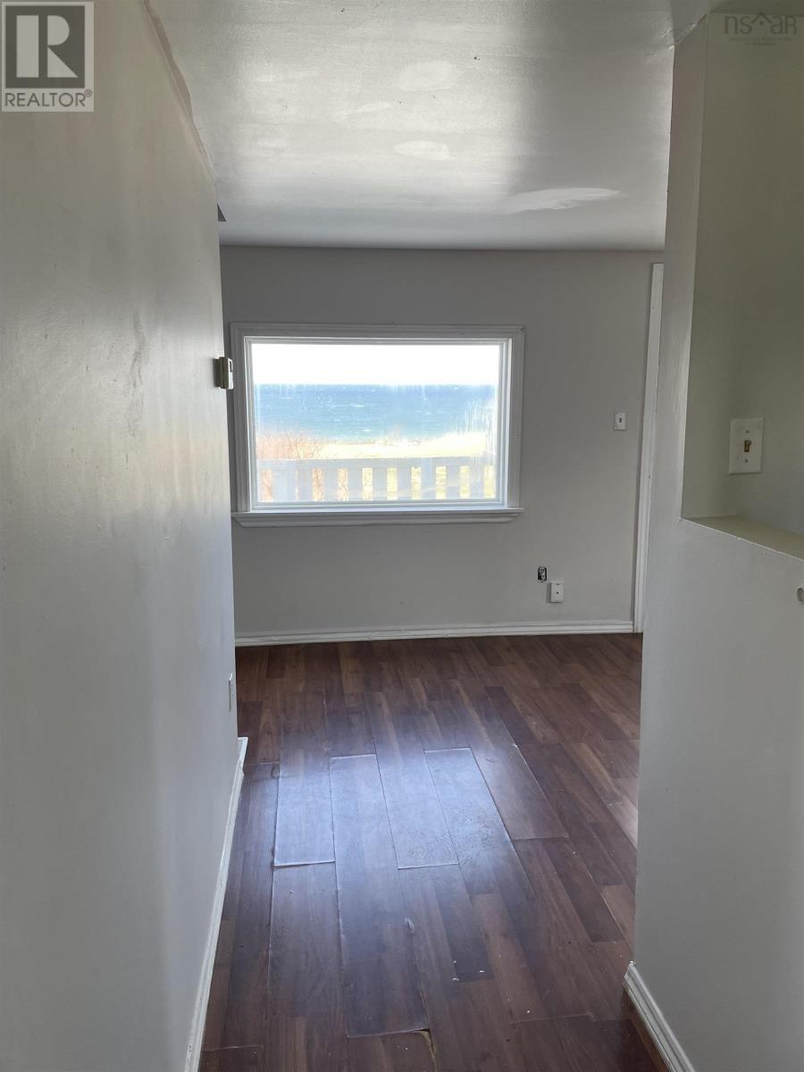 3132 Atlantic Avenue, New Waterford, Nova Scotia  B1H 2S1 - Photo 7 - 202504386