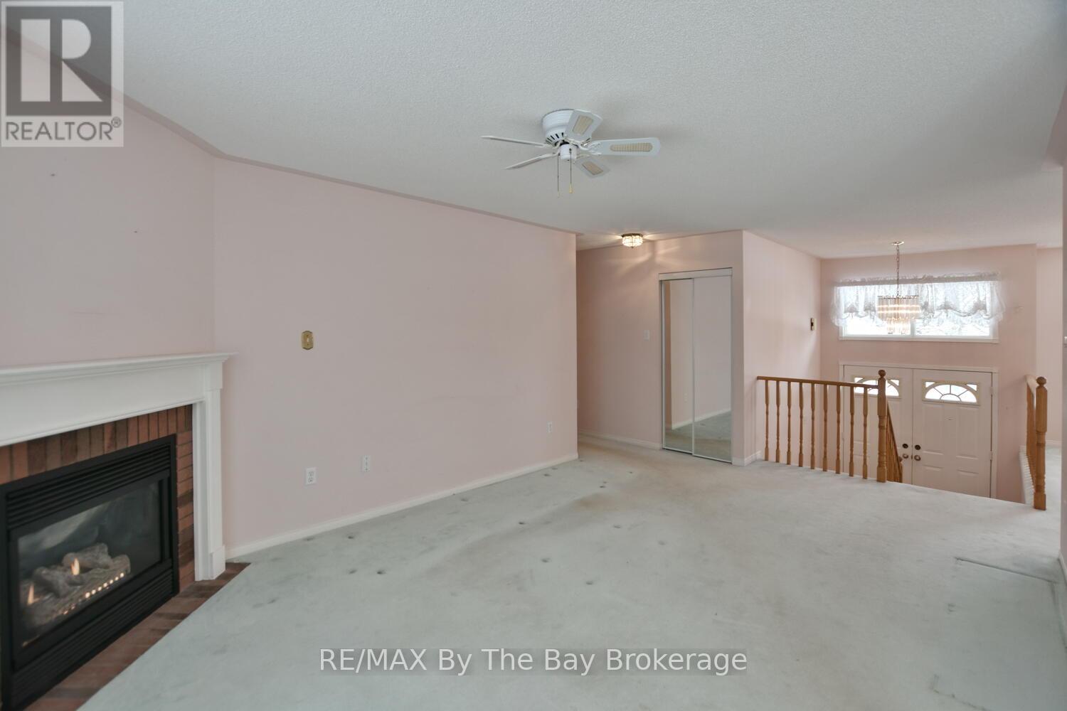 148 Fernbrook Drive, Wasaga Beach, Ontario  L9Z 1G9 - Photo 13 - S12006586