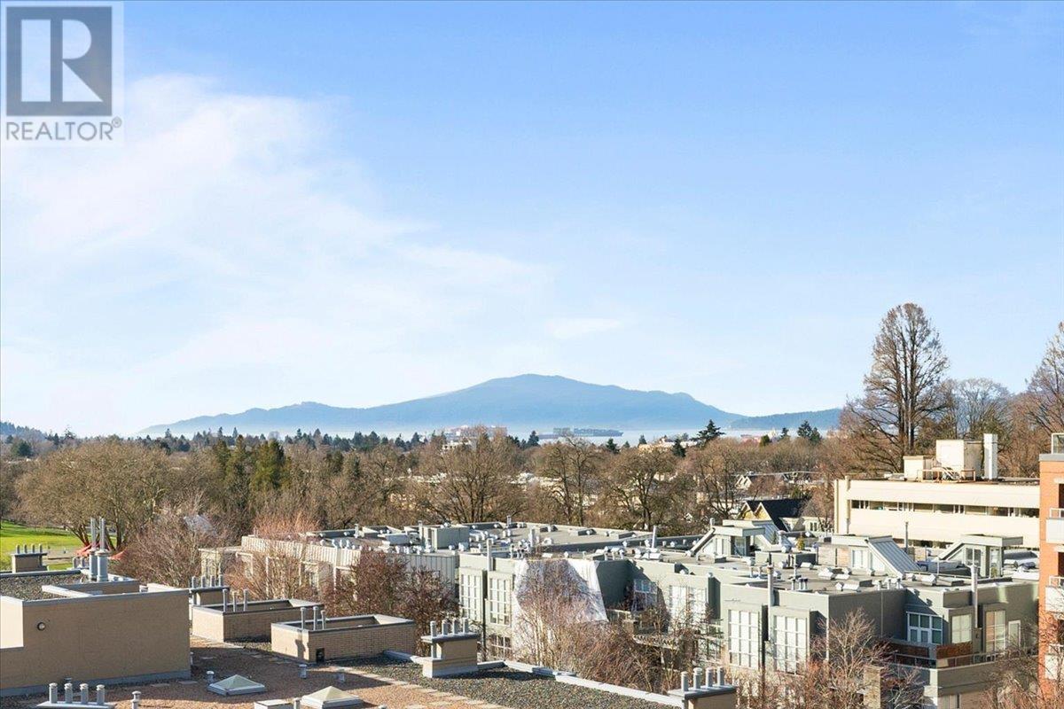 705 2799 YEW STREET, vancouver, British Columbia