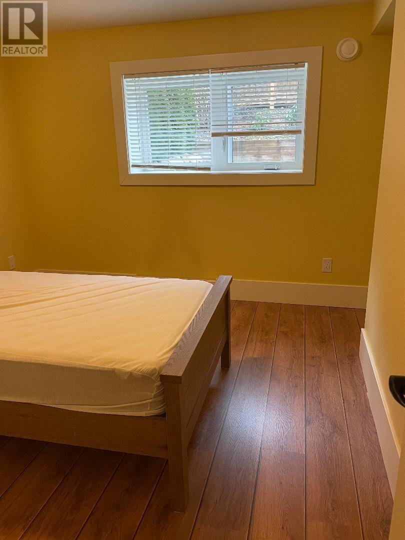 125 Carisbrooke Crescent Crescent, North Vancouver, British Columbia  V7N 2S2 - Photo 8 - R2974859
