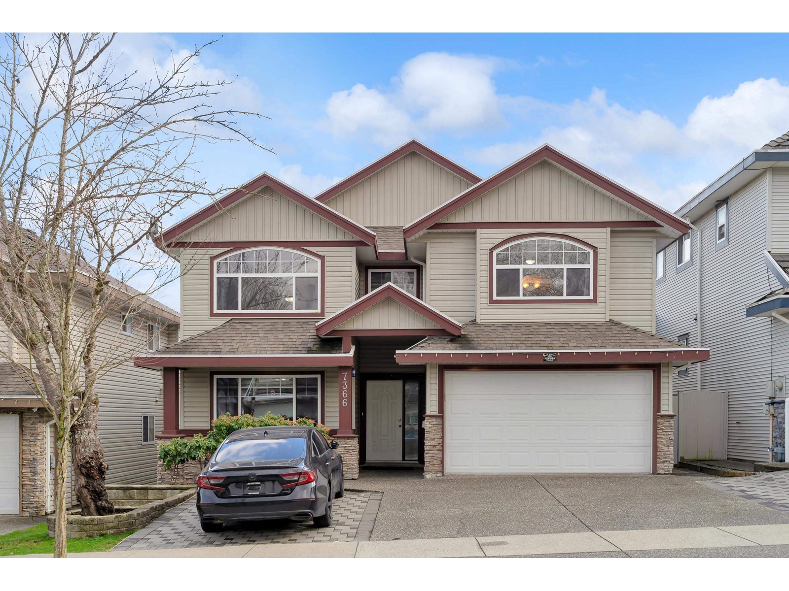 7366 144A STREET, Surrey, British Columbia