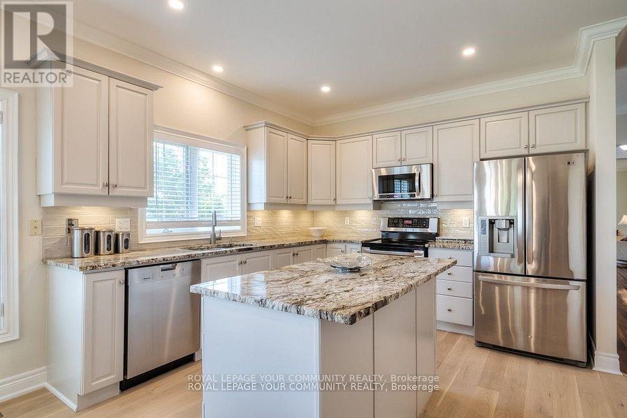 143 Legendary Trail, Whitchurch-Stouffville, Ontario  L4A 1W5 - Photo 11 - N12006554