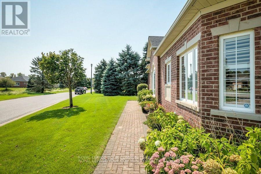 143 Legendary Trail, Whitchurch-Stouffville, Ontario  L4A 1W5 - Photo 2 - N12006554