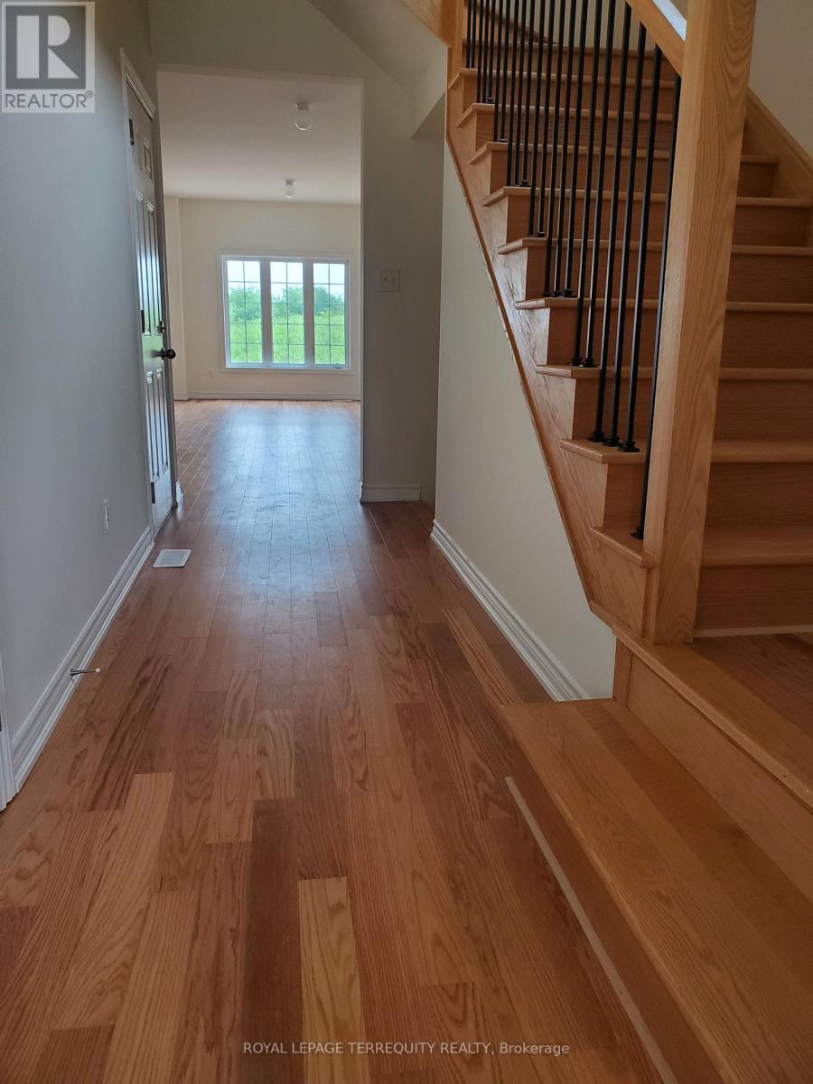 Property at 1095 SKYRIDGE BOULEVARD image 3