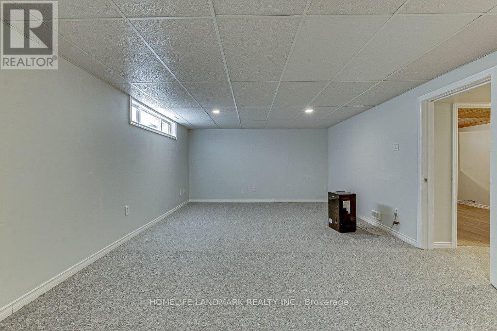 Photo 29 of 36 for 7 Meridene Crescent E