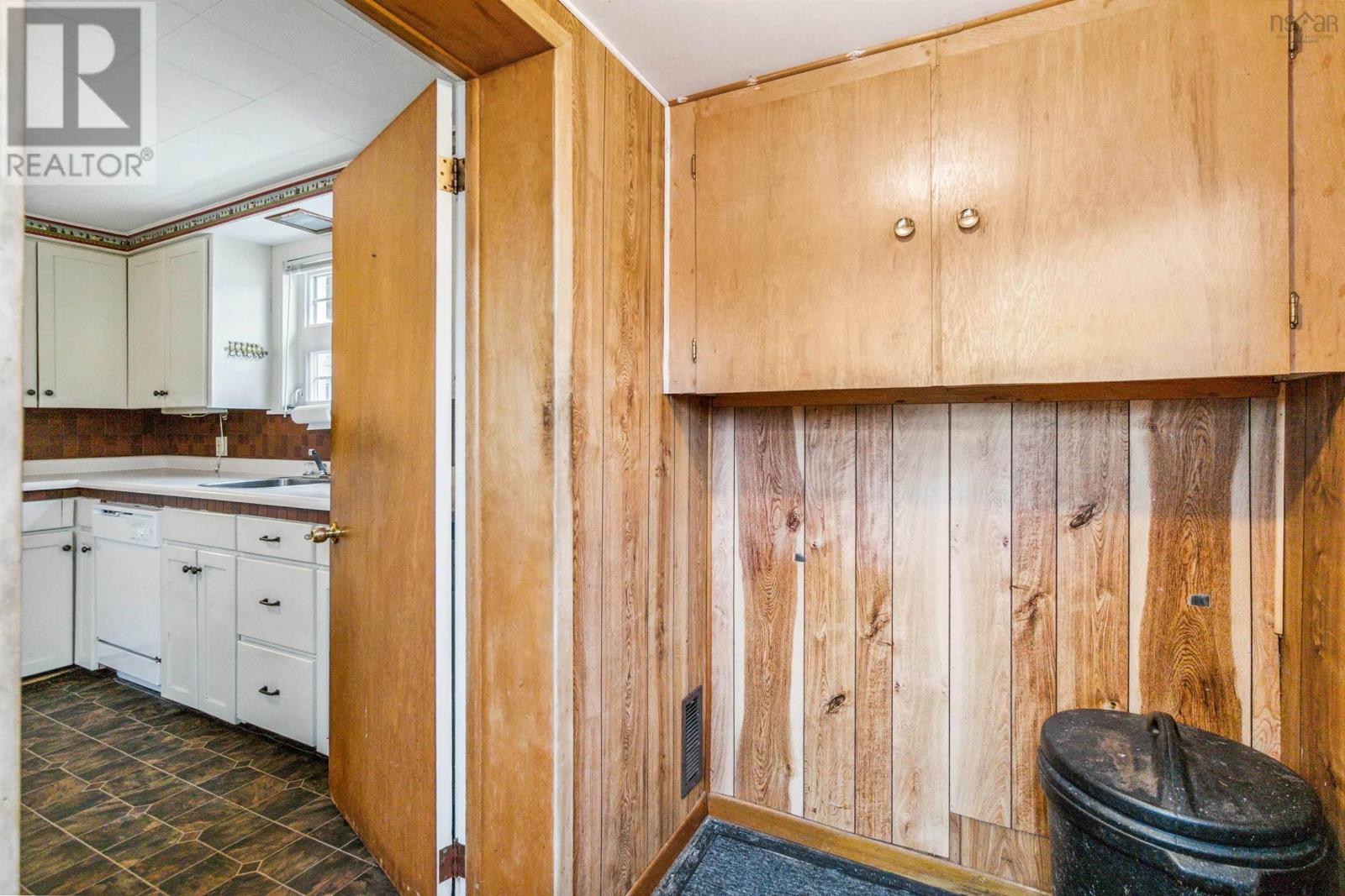 169 School Street, New Germany, Nova Scotia  B0R 1E0 - Photo 7 - 202504388