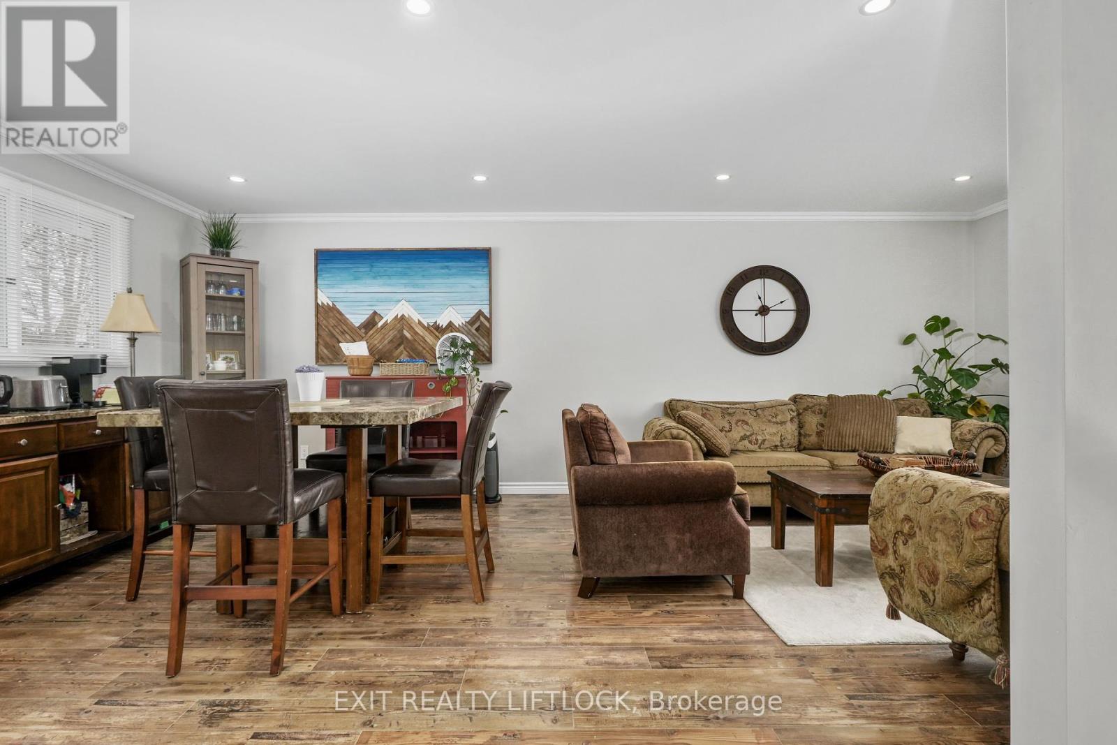 210 Antrim Street, Peterborough, Ontario  K9H 3G4 - Photo 22 - X12006773