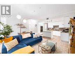 207 175 VICTORY SHIP WAY, North Vancouver, British Columbia