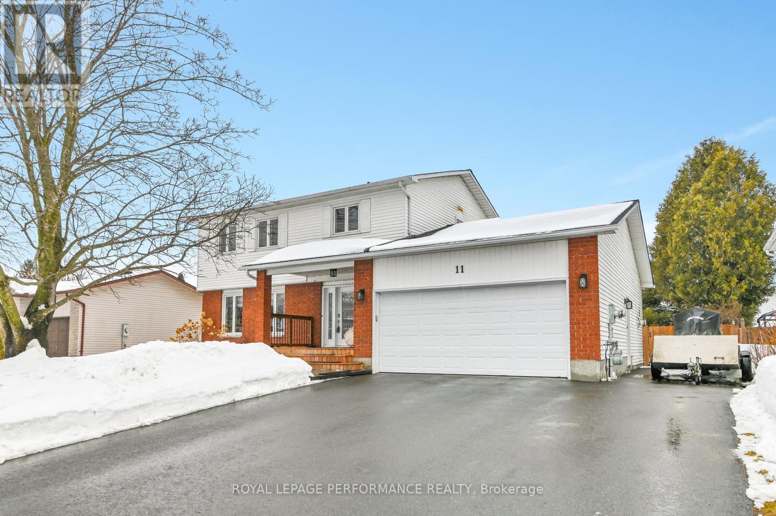 11 Promenade Boulevard, Russell, Ontario  K0A 1W1 - Photo 2 - X12005602