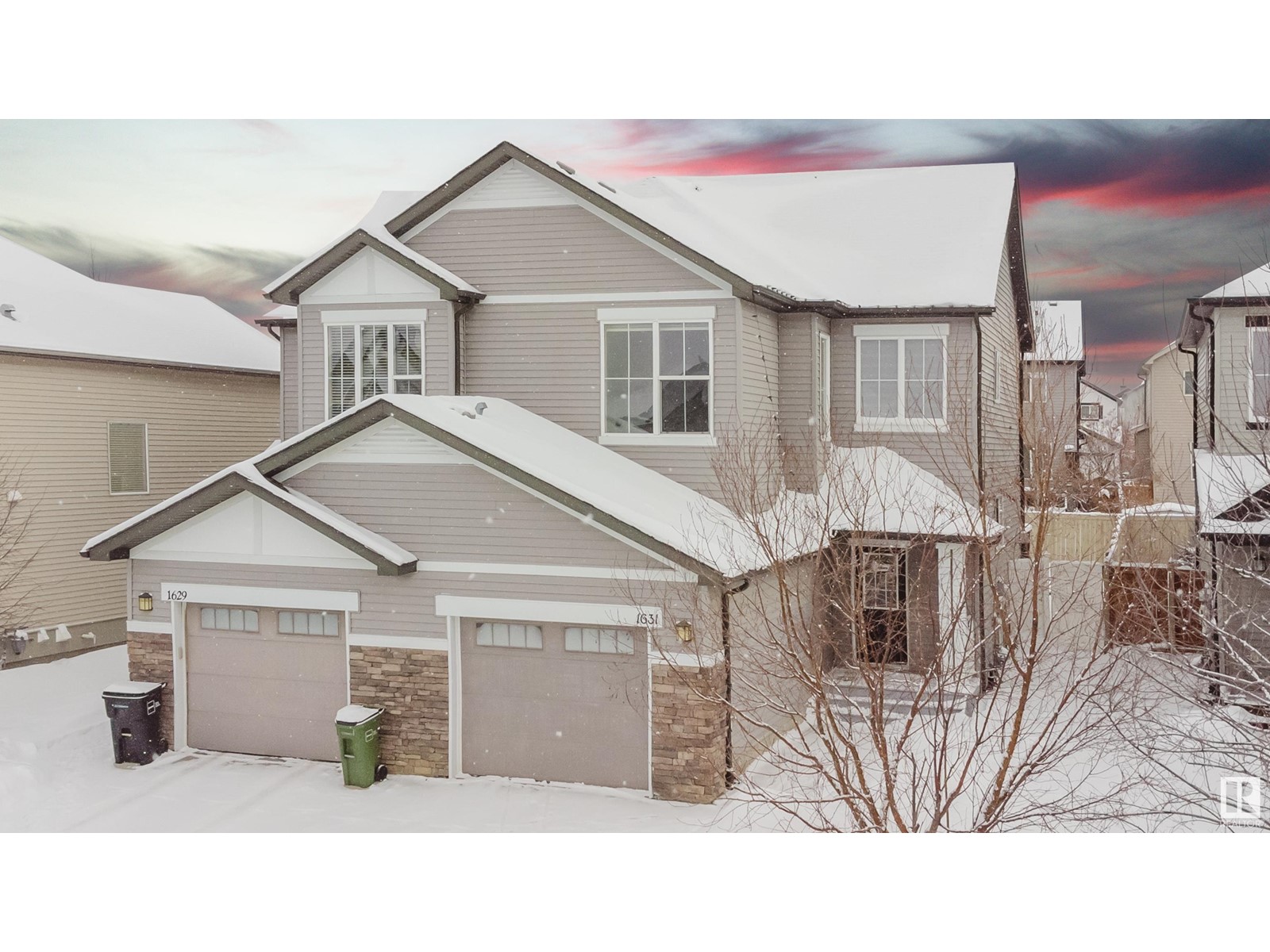 Property at 1631 64 ST SW image 2
