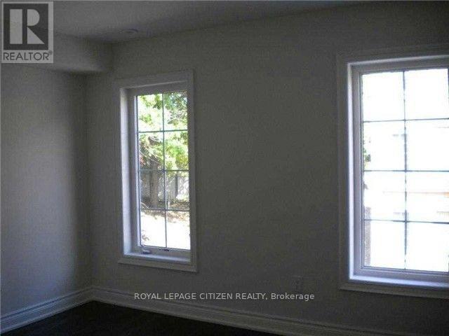 18 - 20 Hargrave Lane, Toronto, Ontario  M4N 0A4 - Photo 11 - C12006651