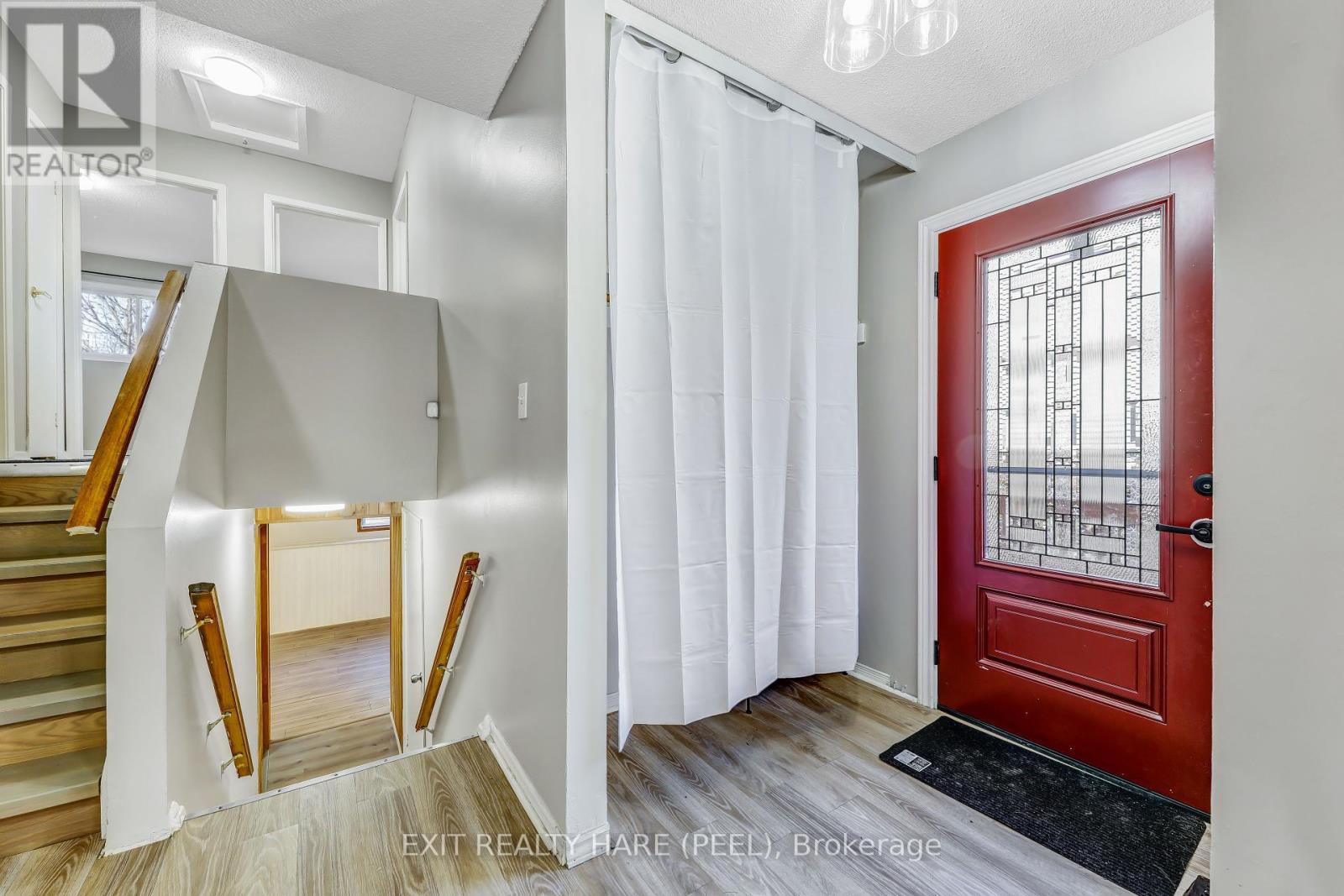 Property at 376 CALVERT COURT image 2