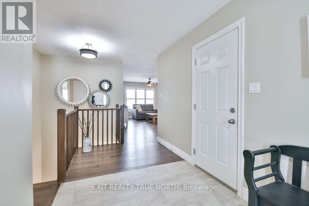 Property at 36 HUNTER AVENUE image 4