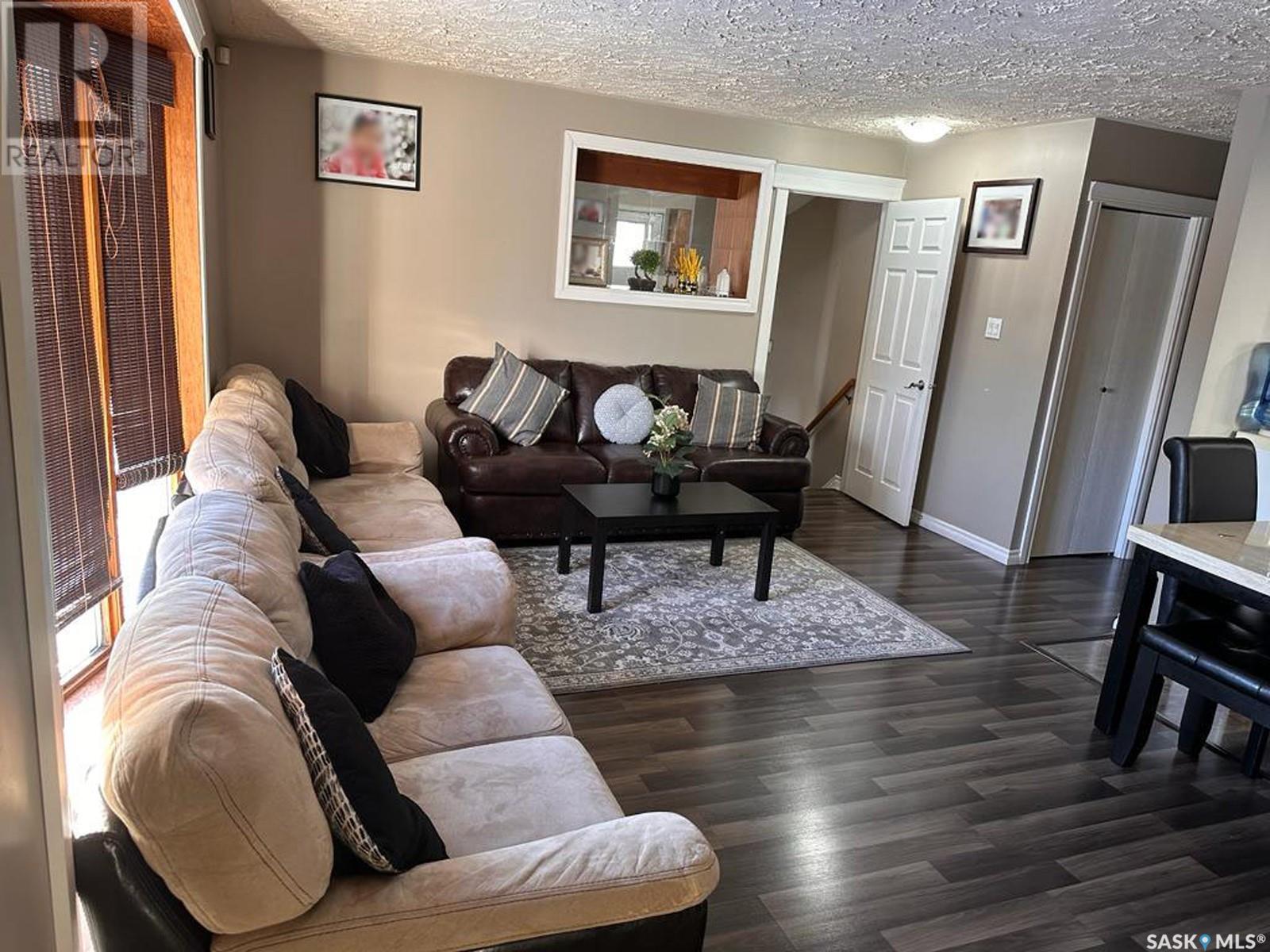 Property at 609 2nd STREET W image 3