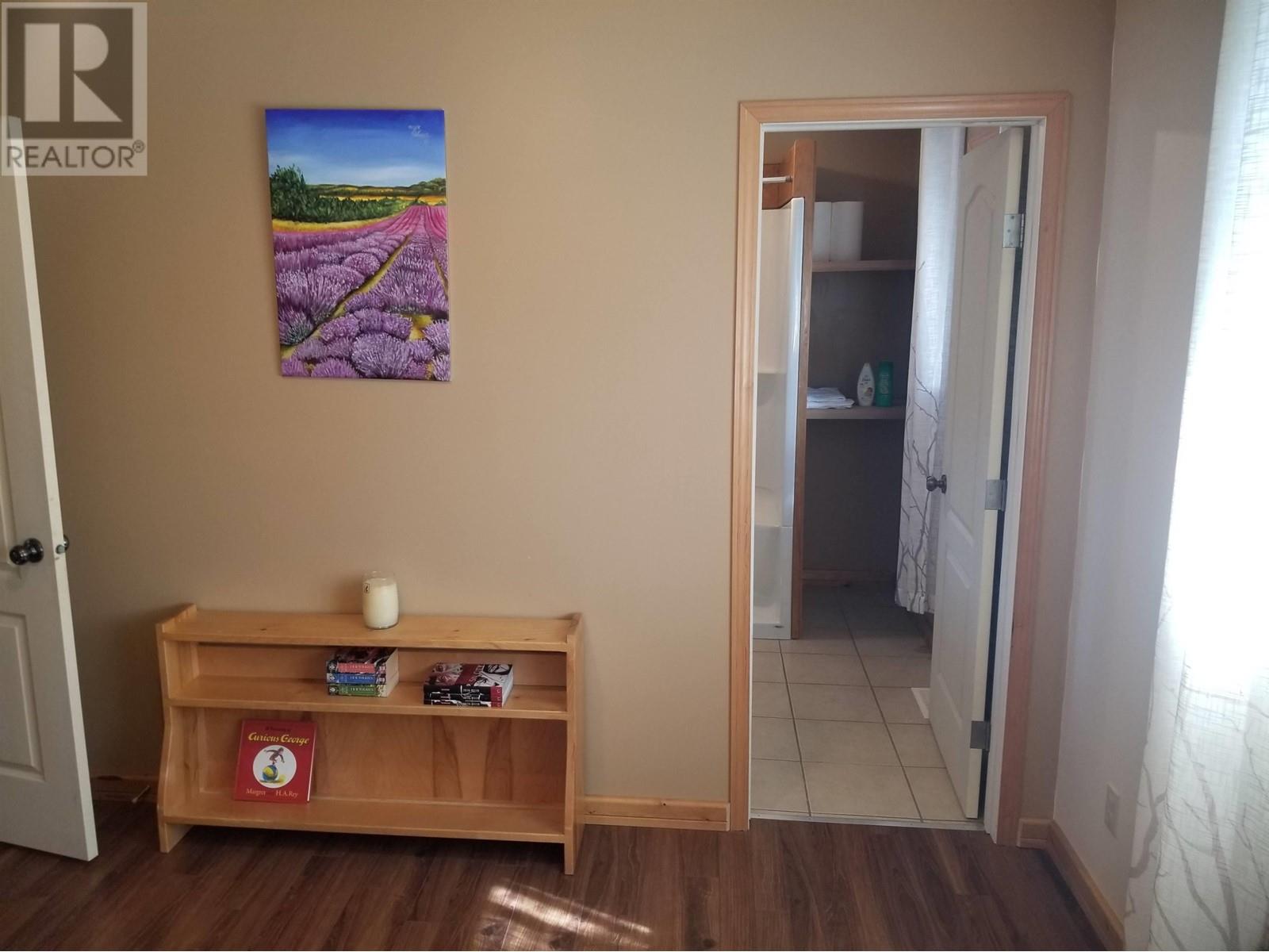 806 4th Avenue, Mcbride, British Columbia  V0J 2E0 - Photo 11 - R2971140