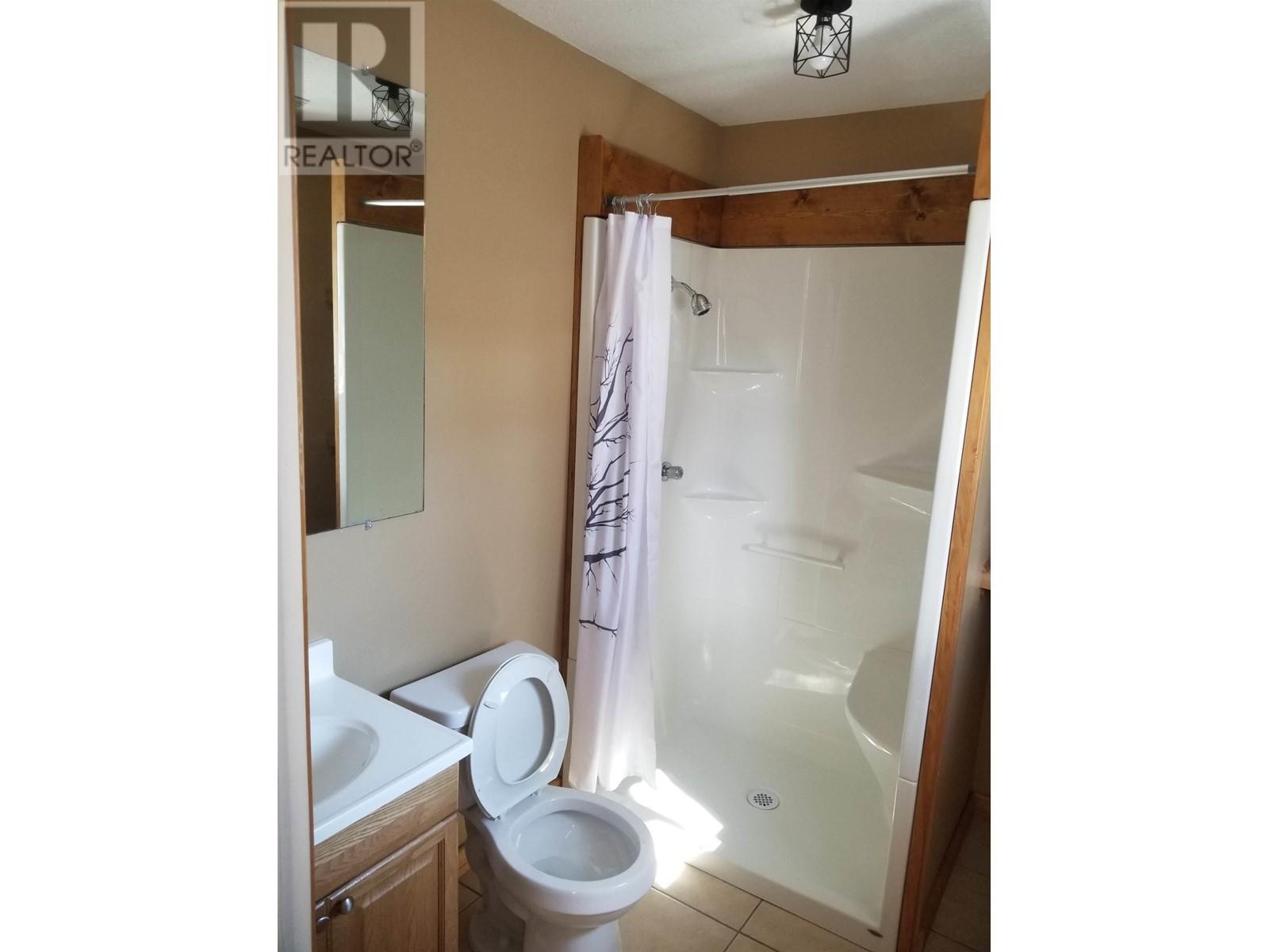 806 4th Avenue, Mcbride, British Columbia  V0J 2E0 - Photo 12 - R2971140