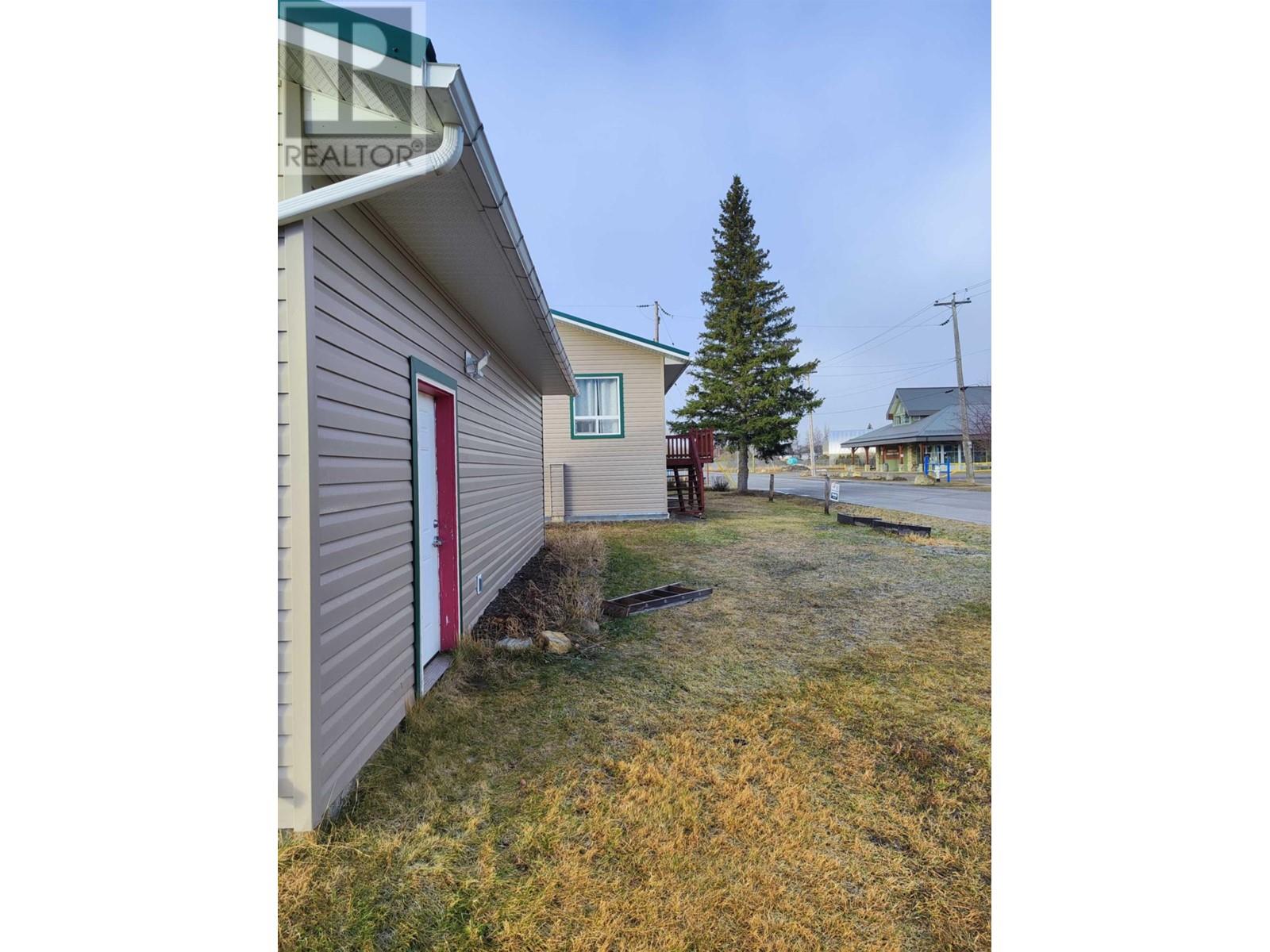 806 4th Avenue, Mcbride, British Columbia  V0J 2E0 - Photo 26 - R2971140