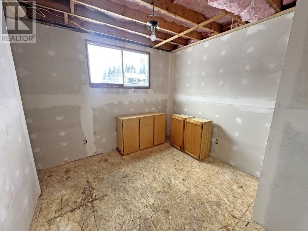 703 Hodder Ave, Thunder Bay, Ontario  P7A 1W2 - Photo 28 - TB250436
