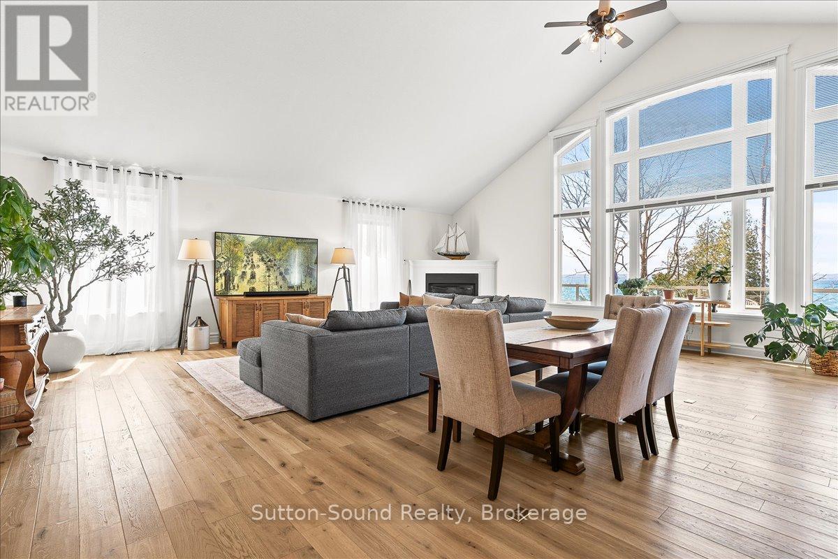 166 Ashgrove Lane, Meaford, Ontario  N0H 1B0 - Photo 12 - X12006854