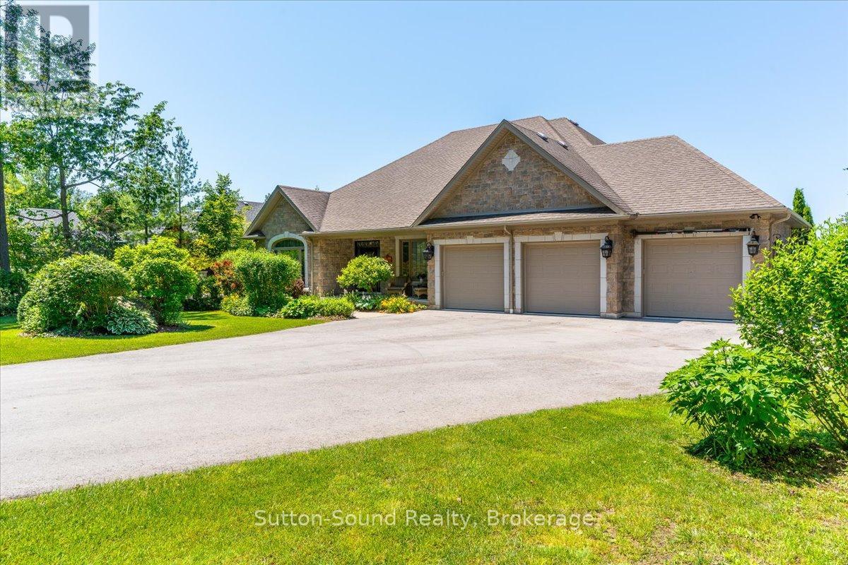 166 Ashgrove Lane, Meaford, Ontario  N0H 1B0 - Photo 4 - X12006854