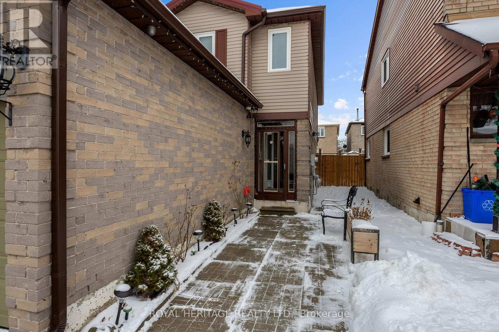 Property at 34 - 109 PLUMROSE PATHWAY image 3