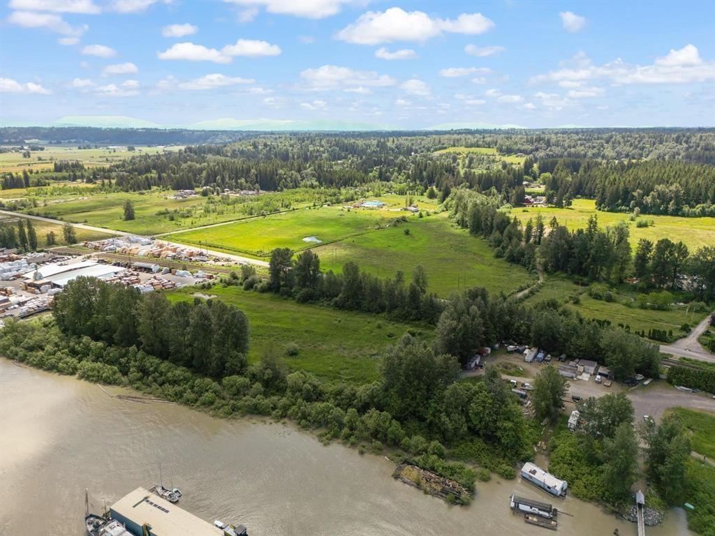 25394 88 Avenue, Langley, British Columbia  V1M 3N8 - Photo 14 - R2974422