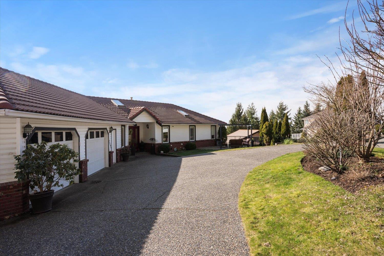 Property at 2591 ZURICH DRIVE image 2